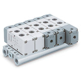 Image en vedette de la collection - SMC 5-Way Manifold Solenoid Valves VV5F5