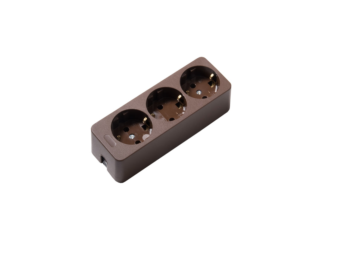 Martin Kaiser 3-Way Brown Socket With Earthing Contact (Prise européenne) - 538/br [25 Pieces]