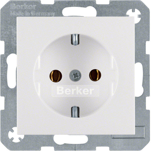 Hager Berker S.1/B.3/B.7 Wall Outlet (WCD Switchgear) - 47431909