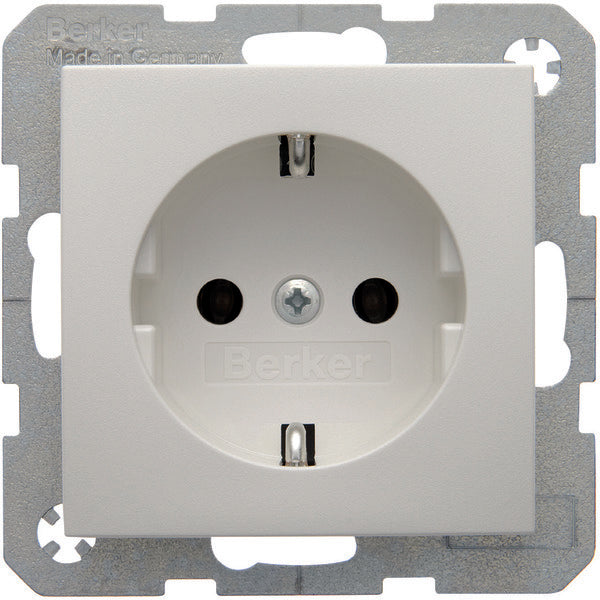 Hager Berker S.1/B.3/B.7 Wall Outlet (WCD Switchgear) - 6147431909