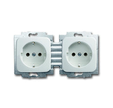 ABB Busch-Jaeger Reflex SI Wall Outlet (WCD Switchgear) - 2CKA002014A1473