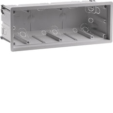 Hager Berker Wall Box 3 Gang pour montage plat - 18721030