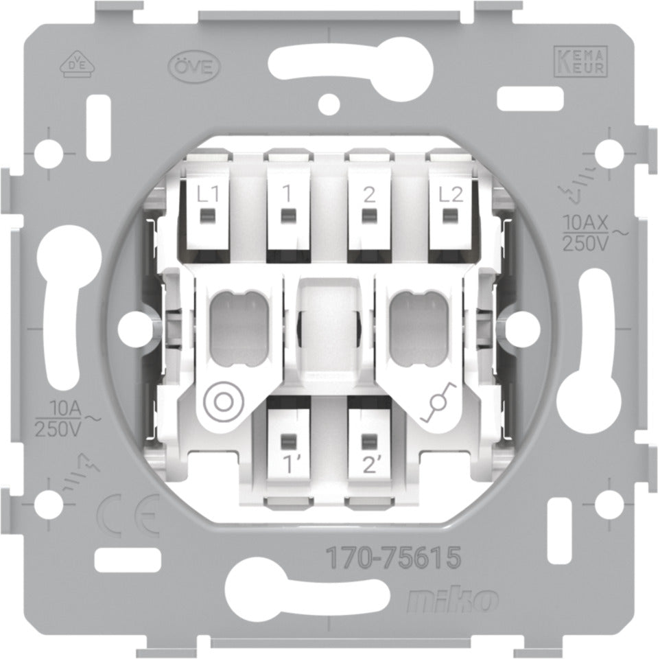 Niko Double Interrupteur Base Deux Voies Plus Bouton-Poussoir 10A - 170-75615