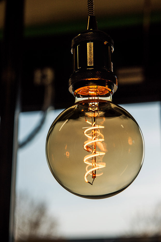 Bailey Spiraled William G95 Ampoule Filament Led E27 3.2W Or - 145015