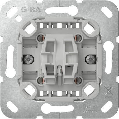 Gira Intermédiaire Bouton-Poussoir Insert 10AX 250V - 312700