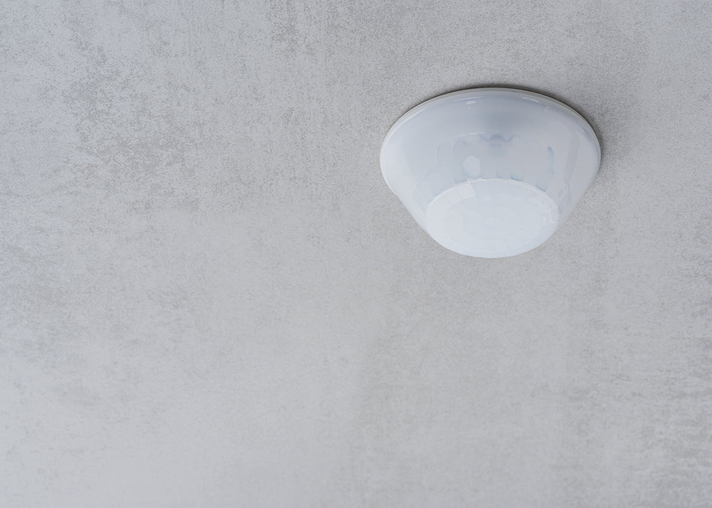 Détecteur De Présence De Couloir KNX 28x5m Montage Au Plafond IP54 - 1039072