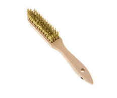 Brosse métallique manuelle à 4 rangées de fils de laiton ondulés